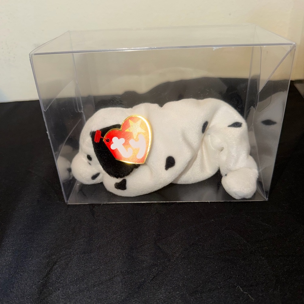 RARE 1996 TY “Dotty” the Dalmatian

Made with RETIRED P.V.C. Pellets